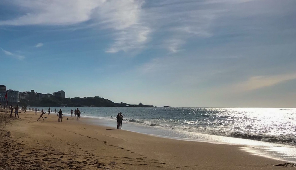 Plage de Biarritz au soleil