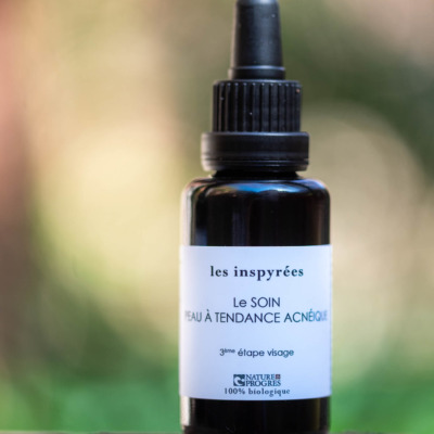 Le SOIN PEAU à TENDANCE ACNÉIQUE biologique Le SOIN PEAU à TENDANCE ACNÉIQUE biologique